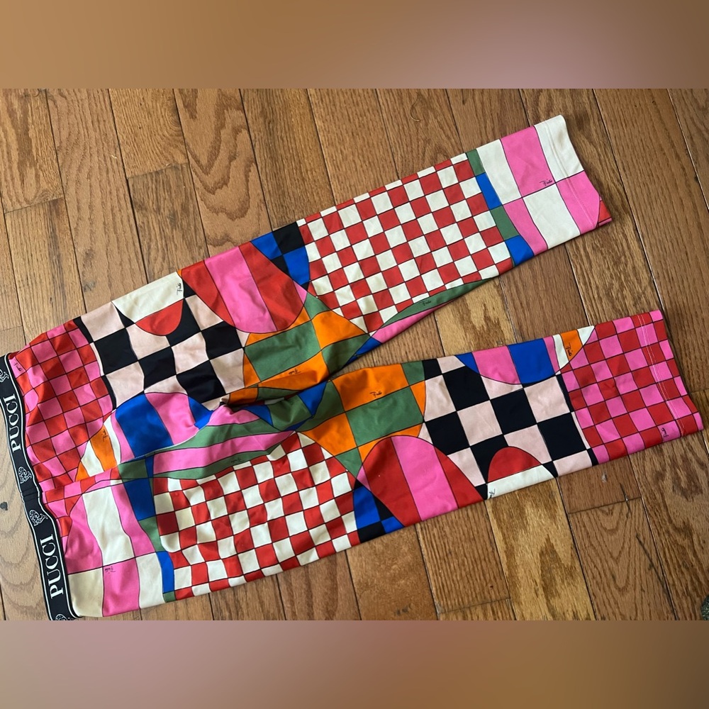 Pucci Crop Leggings